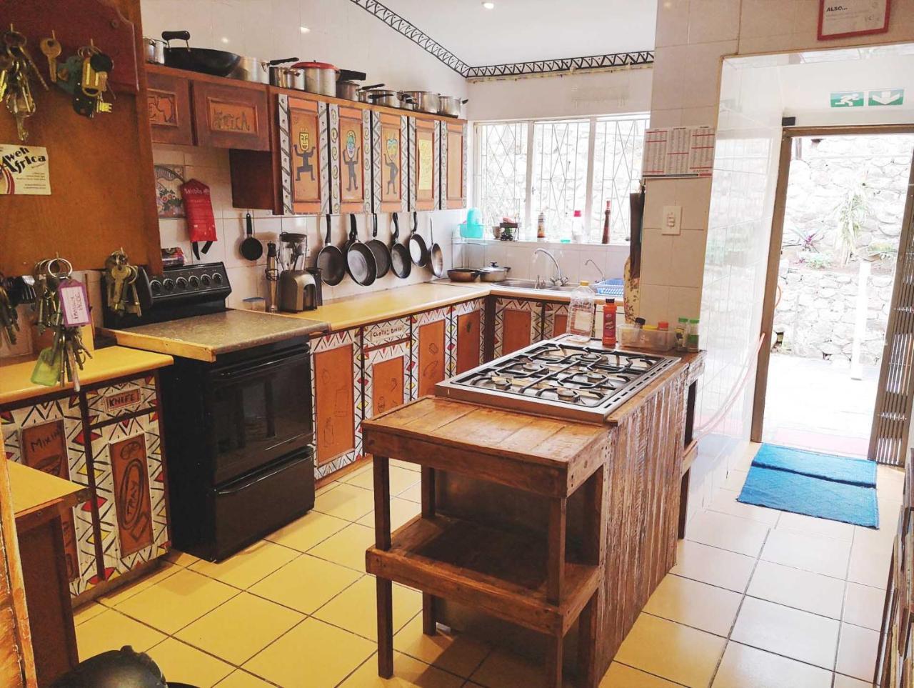Khululekani - Durban Rasta Hide Out Backpackers Exterior photo
